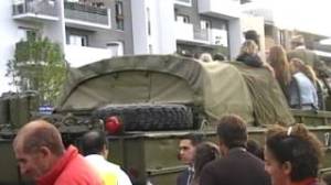 Defile_Militaire_Blanc_Mesnil