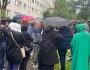 Aïssa Sago aux côtés de Hadama Traoré pour aider les résidents de 1001 Vies à Aulnay-sous-Bois